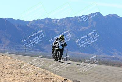 media/Jan-09-2022-SoCal Trackdays (Sun) [[2b1fec8404]]/Turn 8 (1045am)/